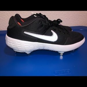 Nike Alpha Huarache Elite 2 Baseball Cleats